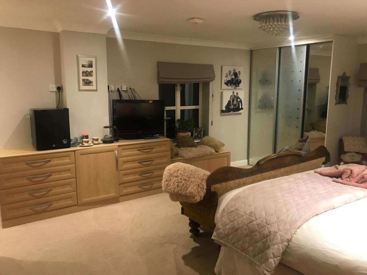 The Master Suite, Enjoy The Countryside In Style Ashover Exterior foto